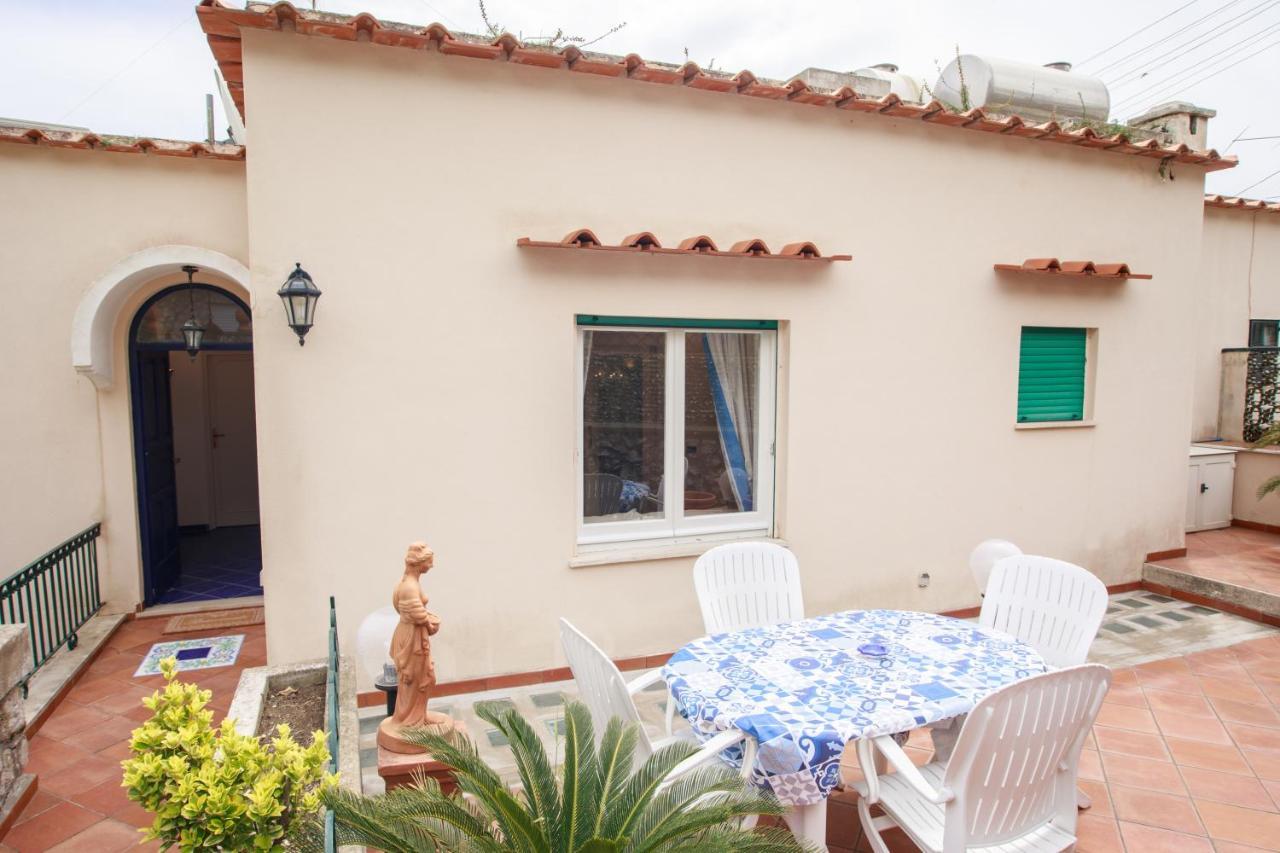 Villino Dei Gerani Villa Capri Bagian luar foto